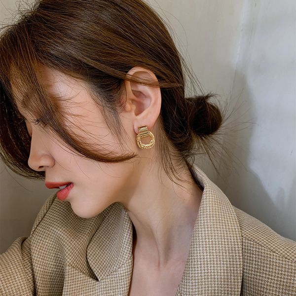 gold color design earring multiple small circle pendant earrings fashion jewelry wedding party earrings for woman, Golden;silver
gold color design earring multiple small circle pendant earrings fashion jewelry wedding party earrings for woman, Golden;silver