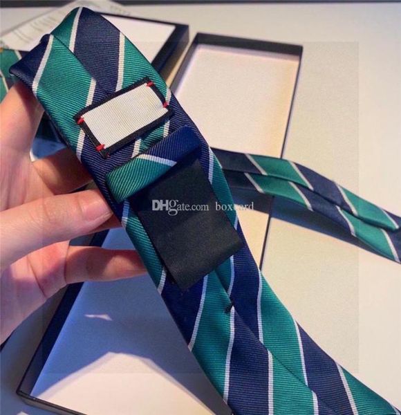 luxury bee embroidery ties 100 silk handmade cravate men business neck tie corbata cravattino with gift box7839349, Blue;purple
luxury bee embroidery ties 100 silk handmade cravate men business neck tie corbata cravattino with gift box7839349, Blue;purple