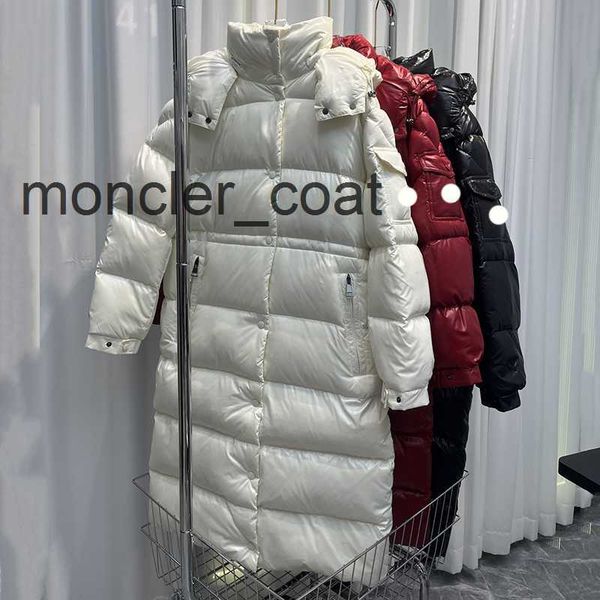luxury designer women down parkas mid length embroidered badge slim fitting hood with puffer jacket for thickened warmth winter jacket women, Black
luxury designer women down parkas mid length embroidered badge slim fitting hood with puffer jacket for thickened warmth winter jacket women, Black