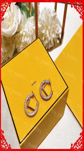 luxury letter f earrings womens star diamond earrings for lady 925 sterling silver needles ear studs designers jewelry curb chain 8476489, Golden;silver
luxury letter f earrings womens star diamond earrings for lady 925 sterling silver needles ear studs designers jewelry curb chain 8476489, Golden;silver