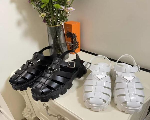 women designer sandals rubber sandal fashion platform slides triangle metal slippers retro beach loafers round toe sandal 35-409348825, Black
women designer sandals rubber sandal fashion platform slides triangle metal slippers retro beach loafers round toe sandal 35-409348825, Black