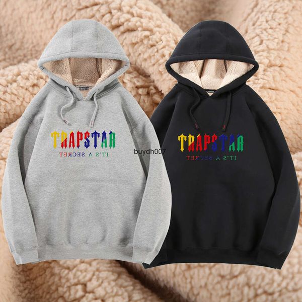 0nn4 men and women hoodie sweatshirt trendy brand trapstar winter plush thickened lamb cashmere hooded jacket sports fleece sweater, Black
0nn4 men and women hoodie sweatshirt trendy brand trapstar winter plush thickened lamb cashmere hooded jacket sports fleece sweater, Black