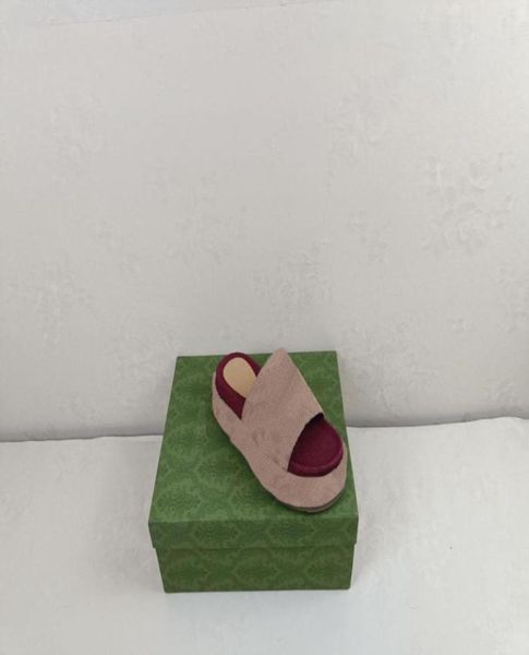 new designer women039s fashion slippers platform sandals canvas wedges women039s luxury flat embroidered printed rubber loaf4080355, Black
new designer women039s fashion slippers platform sandals canvas wedges women039s luxury flat embroidered printed rubber loaf4080355, Black