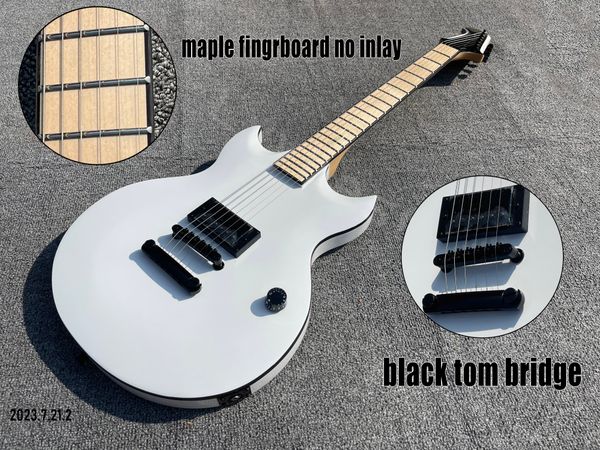 6strings electric guitar solid white color body maple fingerobard no inlay only one bridge pickups black parts tom bridge and stail one pot
6strings electric guitar solid white color body maple fingerobard no inlay only one bridge pickups black parts tom bridge and stail one pot
