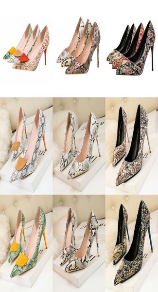 womens luxury designer fashion shoes pointed toe fine heel pumps party catwalk stitching snake pattern high heel 710cm capri8952513, Black
womens luxury designer fashion shoes pointed toe fine heel pumps party catwalk stitching snake pattern high heel 710cm capri8952513, Black