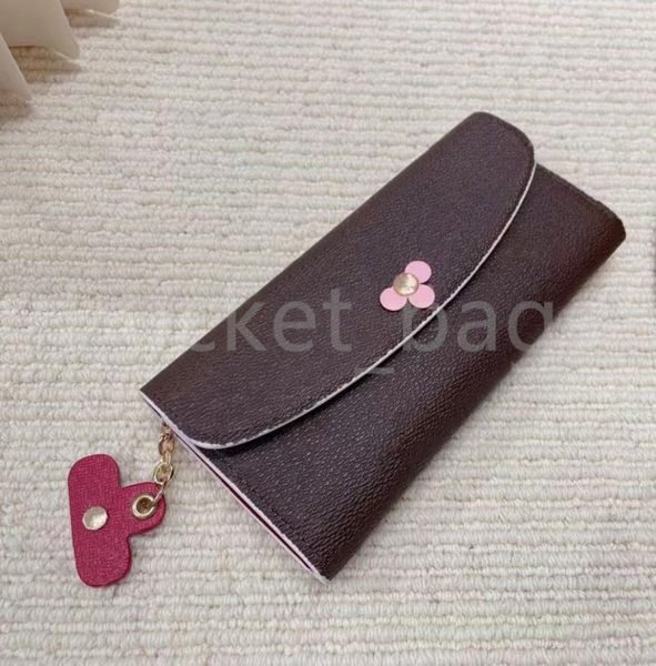 luxury designers 2021 fashion lady floral long wallet alligator genuine leather letter flowers cover card holders interior zipper 8553088, Red;black
luxury designers 2021 fashion lady floral long wallet alligator genuine leather letter flowers cover card holders interior zipper 8553088, Red;black