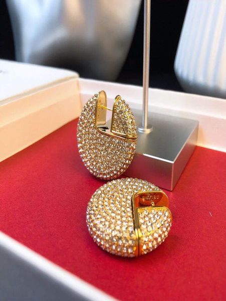 luxury preclous classic designer copper with 18k gold plated round full crystal loop earrings for women jewelry7087622, Golden
luxury preclous classic designer copper with 18k gold plated round full crystal loop earrings for women jewelry7087622, Golden