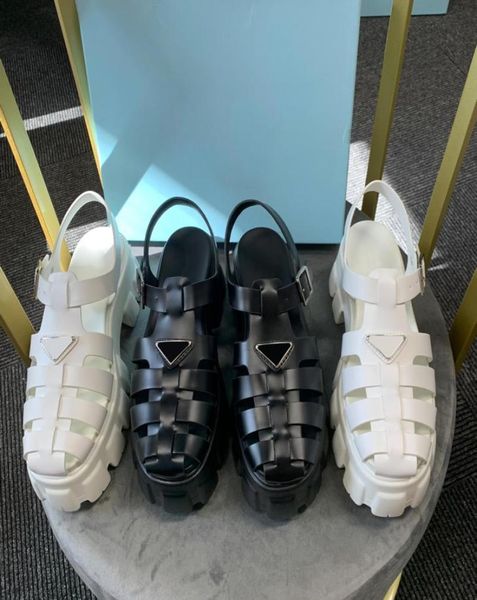 triangle logo rubber sandal women rubber designer roma sandals lightweight sponge rubber debossed sole lady summer beach plat4138477, Black
triangle logo rubber sandal women rubber designer roma sandals lightweight sponge rubber debossed sole lady summer beach plat4138477, Black