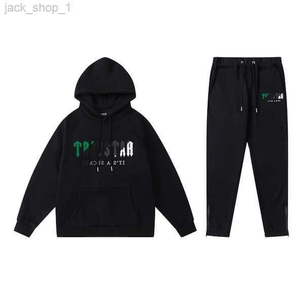 men's hoodie tracksuit designer embroidery letter luxury black grey rainbow color autumn winter sports fashion cotton cord short sleeve
men's hoodie tracksuit designer embroidery letter luxury black grey rainbow color autumn winter sports fashion cotton cord short sleeve