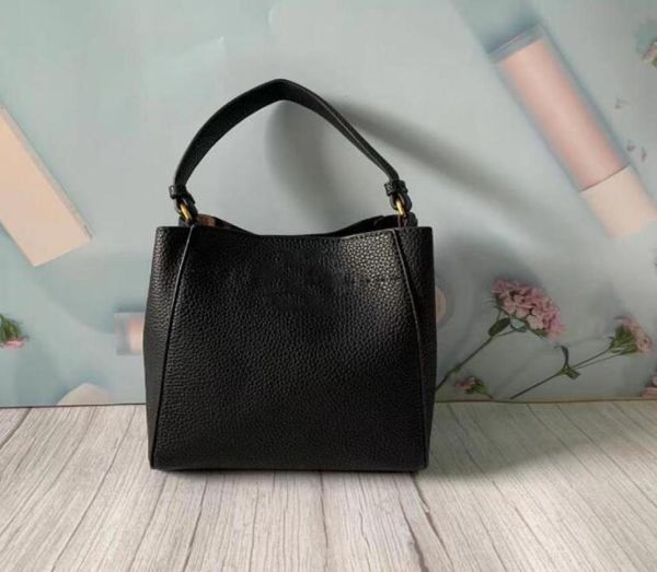 new women039s lychee pattern solid color small bucket bag shoulder messenger bag ladies handbag6968820, Red;black
new women039s lychee pattern solid color small bucket bag shoulder messenger bag ladies handbag6968820, Red;black
