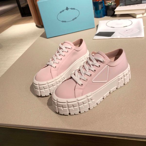 nylon rubber patchwork lace up casual sports shoes with triangular logo, canvas shoes, biscuit shoes, small white shoes, casual shoes 05, Black
nylon rubber patchwork lace up casual sports shoes with triangular logo, canvas shoes, biscuit shoes, small white shoes, casual shoes 05, Black