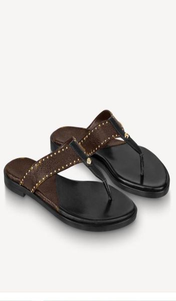 women leather flat slipper girl studs thong sunny slide sadnal designer lady letter printed canvas strap rubber sole flip flop5739917, Black
women leather flat slipper girl studs thong sunny slide sadnal designer lady letter printed canvas strap rubber sole flip flop5739917, Black