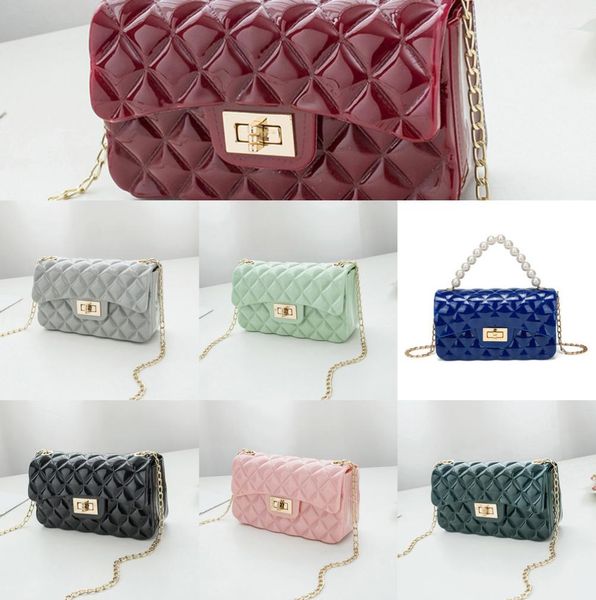 snew wa jiao ling ge luxurys women039s solid lock small square single shoulder messenger bag small fresh mobile phone chain bag8823459
snew wa jiao ling ge luxurys women039s solid lock small square single shoulder messenger bag small fresh mobile phone chain bag8823459