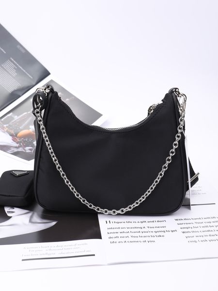simple design women's messenger bag fashion ladies nylon hobos small shoulder bags vintage female girls purse cloth handbags designer b
simple design women's messenger bag fashion ladies nylon hobos small shoulder bags vintage female girls purse cloth handbags designer b
