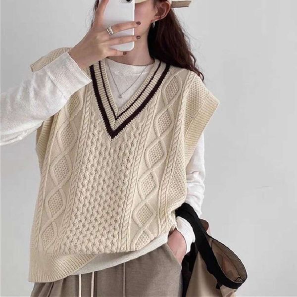 refined v neck knitted vest for women in spring and autumn preppy style loose folded winter sweater, Black;white
refined v neck knitted vest for women in spring and autumn preppy style loose folded winter sweater, Black;white