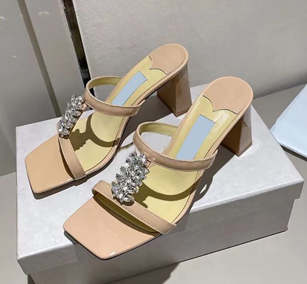 classic women sandals thick heel rhinestone decorative lacquer leather versatile high heel luxury outdoor shoeseu35-41 with box, Black
classic women sandals thick heel rhinestone decorative lacquer leather versatile high heel luxury outdoor shoeseu35-41 with box, Black