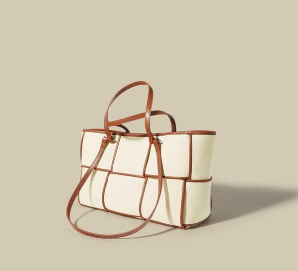 s bag point simple fashion woven large capacity commuter tote cowhide canvas one shoulder handbag8594550
s bag point simple fashion woven large capacity commuter tote cowhide canvas one shoulder handbag8594550