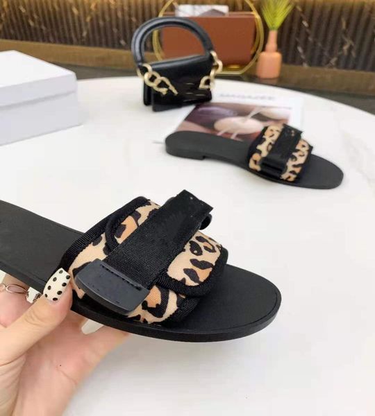 early spring leopard slippers 2021 flipflops casual leather 3542 sizes with box3837471, Black
