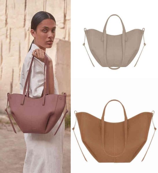 undererm fold tote bags female minorty desige 2022 spring fashien poleno women7889105
undererm fold tote bags female minorty desige 2022 spring fashien poleno women7889105