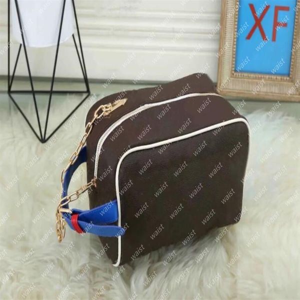 men travelling toilet bag designer women wash bag large capacity cosmetic bags makeup pouch toiletry2300
men travelling toilet bag designer women wash bag large capacity cosmetic bags makeup pouch toiletry2300