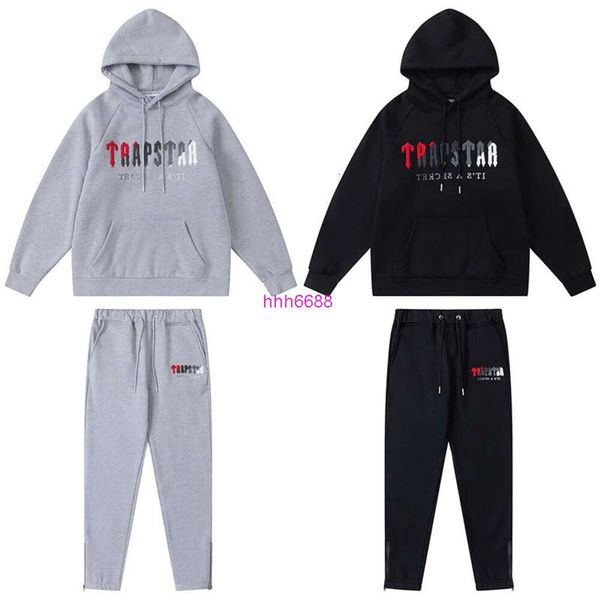 men and women hoodie sweatshirt classic simple red black towel embroidered plush hooded sweater set 6ldb
men and women hoodie sweatshirt classic simple red black towel embroidered plush hooded sweater set 6ldb