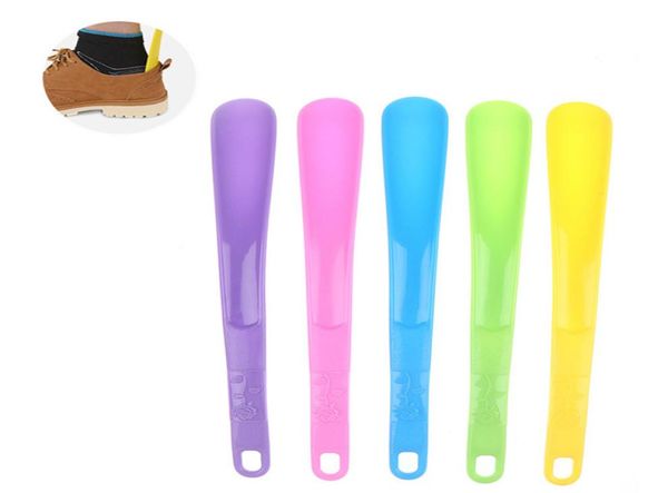 32 cm professional shoes horns 5 colors long handle plastic material shoehorn lazy flexible shoe lifter8070925, White;pink
32 cm professional shoes horns 5 colors long handle plastic material shoehorn lazy flexible shoe lifter8070925, White;pink