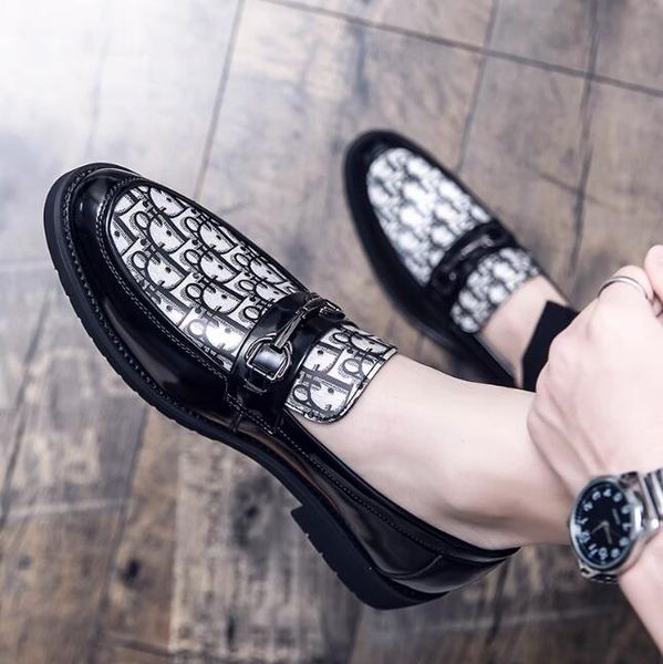 2023 men loafers luxurious designers shoes genuine leather black mens casual designer dress shoes slip on wedding shoe size: eu39-45
2023 men loafers luxurious designers shoes genuine leather black mens casual designer dress shoes slip on wedding shoe size: eu39-45