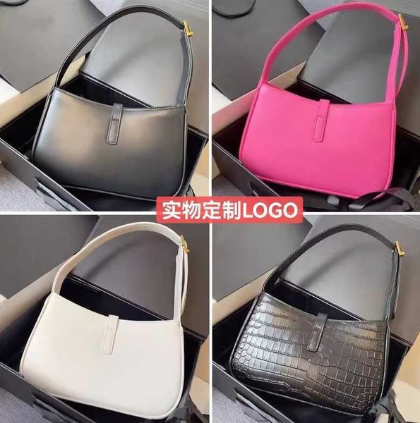 luxury tote bags for women online store 2023 fashionable bag with antique underarm leather shoulder with real logo
luxury tote bags for women online store 2023 fashionable bag with antique underarm leather shoulder with real logo