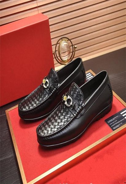 m1 shoes men genuine leather dress boots work safety casual doc martins scarpe uomo flats oxfords loafers dress shoes2897306, Black
m1 shoes men genuine leather dress boots work safety casual doc martins scarpe uomo flats oxfords loafers dress shoes2897306, Black