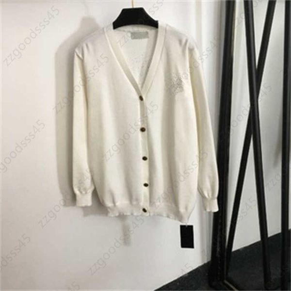 cardigan jumper jackets designer sweaters women polo sweater sparkling rhinestone monogrammed v-neck button-down long-sleeve sweater womens, White;black
cardigan jumper jackets designer sweaters women polo sweater sparkling rhinestone monogrammed v-neck button-down long-sleeve sweater womens, White;black