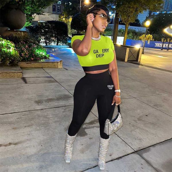 new arrivals womens designer tracksuit sports two piece set summer letter printing short sleeve fashion splice tight hip lifting pants suit, White
new arrivals womens designer tracksuit sports two piece set summer letter printing short sleeve fashion splice tight hip lifting pants suit, White