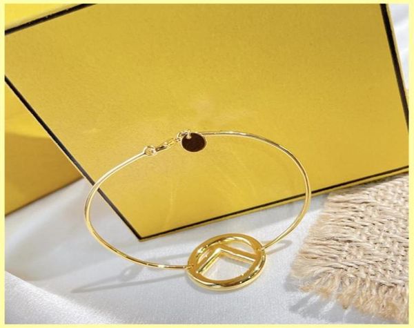 fashion designers bracelet for women luxurys jewelry gold f bracelets womens chain link wedding party ornaments necklaces box new24966572, Golden;silver
fashion designers bracelet for women luxurys jewelry gold f bracelets womens chain link wedding party ornaments necklaces box new24966572, Golden;silver