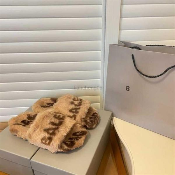 slippers designer flip flops female slides women furry fluffy faux fur luxury brand warm indoor fashion antislip shoes y22096801096, Black
slippers designer flip flops female slides women furry fluffy faux fur luxury brand warm indoor fashion antislip shoes y22096801096, Black