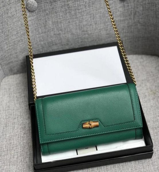 new style wallets women business leather gold chain shoulder bags crossbody bag designer coin purse wallet 6 colors3898761, Red;black
new style wallets women business leather gold chain shoulder bags crossbody bag designer coin purse wallet 6 colors3898761, Red;black