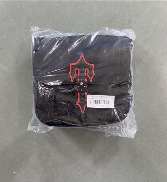 fashion stylish irongate t messenger bag 2.0 black/red cross body handbags and purses canvas shoulder bags and purse new with packaging42062
fashion stylish irongate t messenger bag 2.0 black/red cross body handbags and purses canvas shoulder bags and purse new with packaging42062