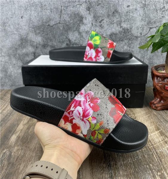 mens womens slipper summer sandals scuffs beach slides casual slippers ladies comfort bathroom home shoes trendy pattern bee tiger1584583, Black
mens womens slipper summer sandals scuffs beach slides casual slippers ladies comfort bathroom home shoes trendy pattern bee tiger1584583, Black