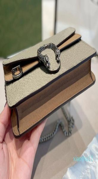 classic luxury fashion brand wallet vintage lady brown leather mini 17cm handbag designer chain shoulder bag with box whole 206701864, Red;black
classic luxury fashion brand wallet vintage lady brown leather mini 17cm handbag designer chain shoulder bag with box whole 206701864, Red;black