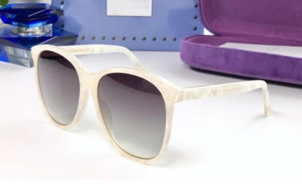 new fashion women sunglasses 0024 square frame sunglasses fashion show summer simple style uv400 lens with box4049153, White;black
new fashion women sunglasses 0024 square frame sunglasses fashion show summer simple style uv400 lens with box4049153, White;black