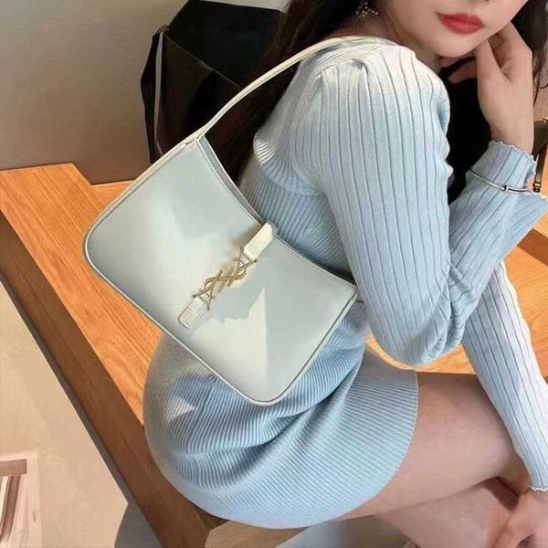 luxury tote bags for women online store 2023y family middle ancient method stick bag small handbag crocodile pattern with real logo
luxury tote bags for women online store 2023y family middle ancient method stick bag small handbag crocodile pattern with real logo