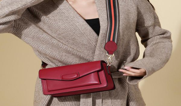 bags2020 shoulder bag women039s luxurys luxurys sleather new korean messenger small square letter bride s4399866
bags2020 shoulder bag women039s luxurys luxurys sleather new korean messenger small square letter bride s4399866