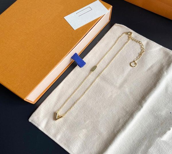 with box never fading designer pendant necklaces gold plated v letter luxury brand choker pendant necklace chain jewelry ac1150493, Silver
with box never fading designer pendant necklaces gold plated v letter luxury brand choker pendant necklace chain jewelry ac1150493, Silver