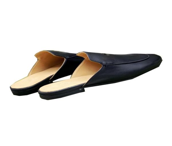 designer flat slipper genuine leather oz mules sandals princetown kelly metal chain shoe luxury women loafers odile skin lady 2402052, Black
designer flat slipper genuine leather oz mules sandals princetown kelly metal chain shoe luxury women loafers odile skin lady 2402052, Black