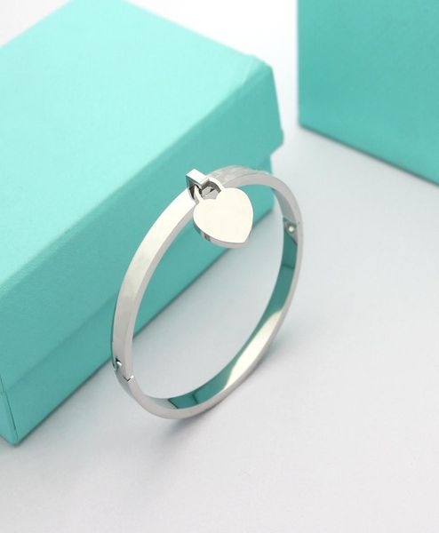 casual dress silverrose goldgold women fashion luxury bracelet 316l stainless steel love heart charm bangle lead nickle des3010087, Black
casual dress silverrose goldgold women fashion luxury bracelet 316l stainless steel love heart charm bangle lead nickle des3010087, Black