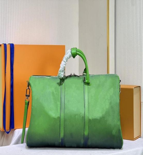 overnight travel shoulder bag designer backpack handbag keepall keep all taurillon illusion geninue leather embossed weekend lugga5936259, Red;black
overnight travel shoulder bag designer backpack handbag keepall keep all taurillon illusion geninue leather embossed weekend lugga5936259, Red;black