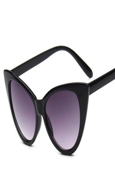 2017 super cateyes vintage inspired fashion mod chic high pointed cateye sunglasses 12pcslot 1181981, White;black
2017 super cateyes vintage inspired fashion mod chic high pointed cateye sunglasses 12pcslot 1181981, White;black