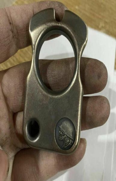 edc handmade solid brass knuckles keychains outdoor tactical multi survival tool selfdefense broken window tools factory direct s1337143
edc handmade solid brass knuckles keychains outdoor tactical multi survival tool selfdefense broken window tools factory direct s1337143