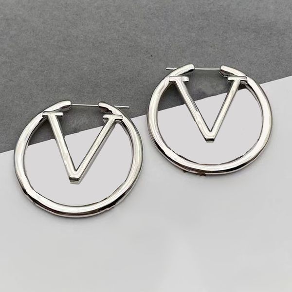 5cm ladies large 18k gold hoop earrings. luxurious classic orrous, designer earrings. designer jewelry valentine's day wedding gifts fo, Golden;silver
5cm ladies large 18k gold hoop earrings. luxurious classic orrous, designer earrings. designer jewelry valentine's day wedding gifts fo, Golden;silver