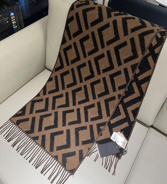 2022 designer 100 double sided cashmere scarf winter classic women and men brand letter f scarf fashion shawls wraps3250590, Blue;gray
2022 designer 100 double sided cashmere scarf winter classic women and men brand letter f scarf fashion shawls wraps3250590, Blue;gray
