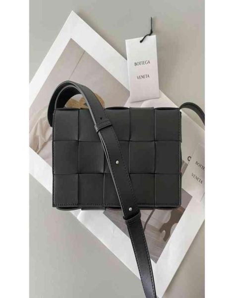 leather s bag knotted designer handbag bags cassette woven square bag crossbody clutch luxury female fashion bags s3770247, Red;black
leather s bag knotted designer handbag bags cassette woven square bag crossbody clutch luxury female fashion bags s3770247, Red;black
