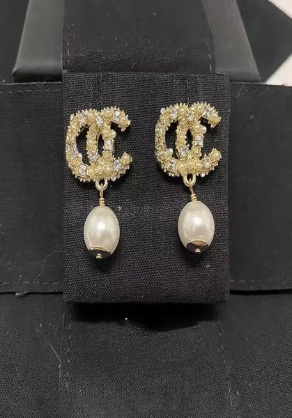 luxury designer earrings women girl brand letter ear studs fashion earrings design for ladies girls wedding party jew2968928, Golden
luxury designer earrings women girl brand letter ear studs fashion earrings design for ladies girls wedding party jew2968928, Golden